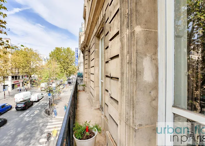 60-luxury Parisian Sebastopol Paryż