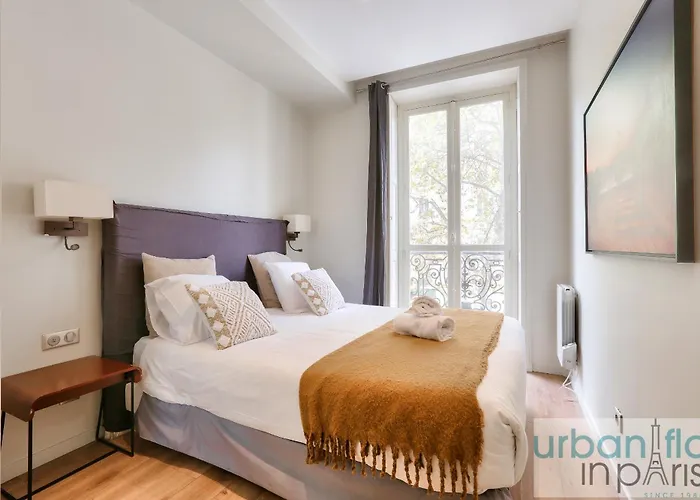 Apartament 60-luxury Parisian Sebastopol *